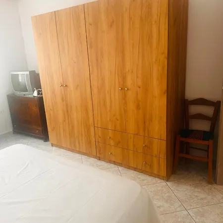 Dryrivers House דירה Xiropotamon