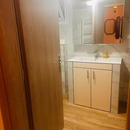 Daire Dryrivers House